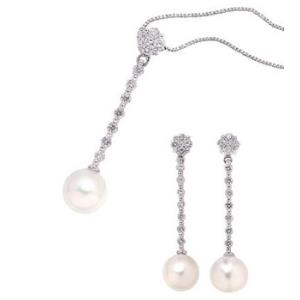 Earrings - Pearl